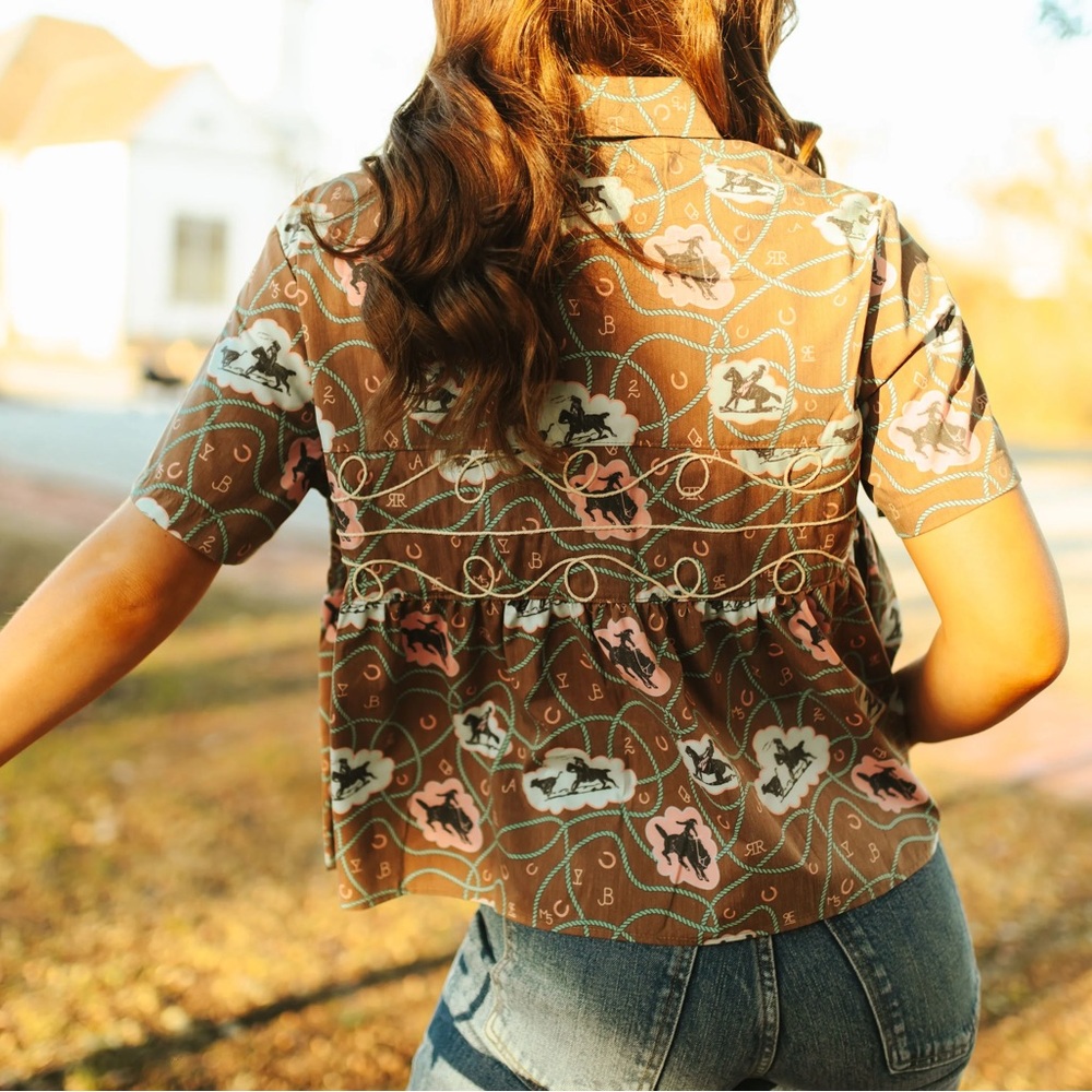 Chic Brown Patterned Button Down Shirt NWT - image 2